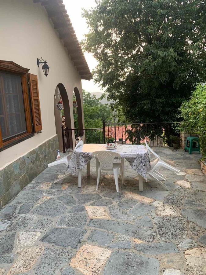 Villa Parahora Prínos Buitenkant foto